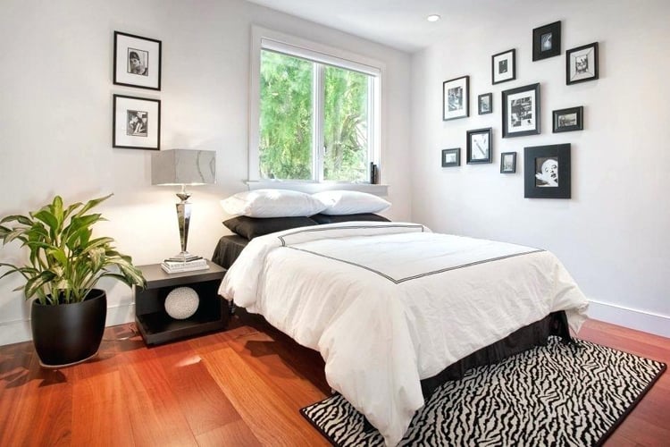 How to Decorate a Small Bedroom